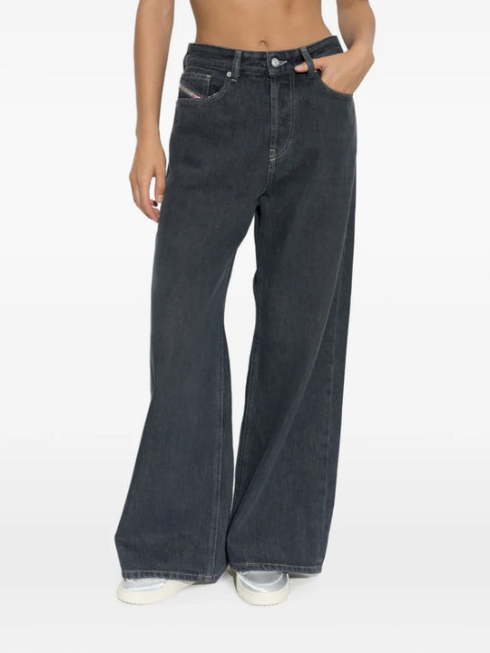 Black jeans, full body view