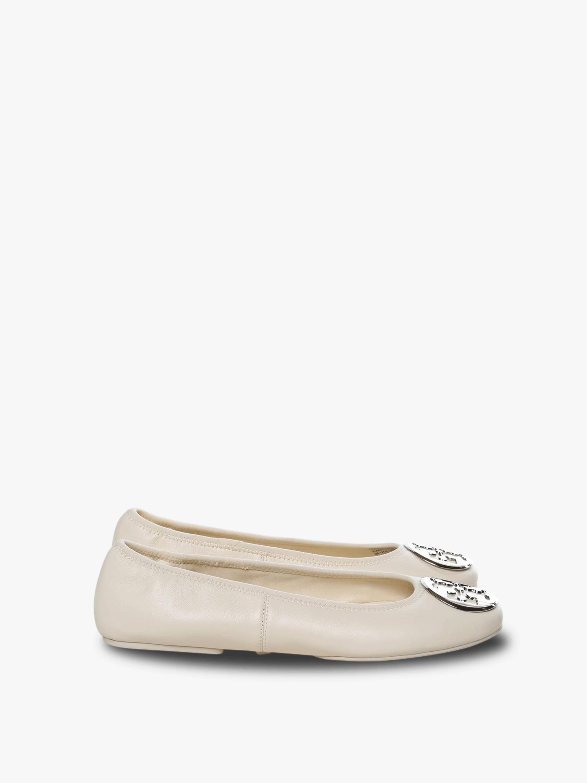 White shoes,front view