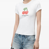 White t-shirt, full body view