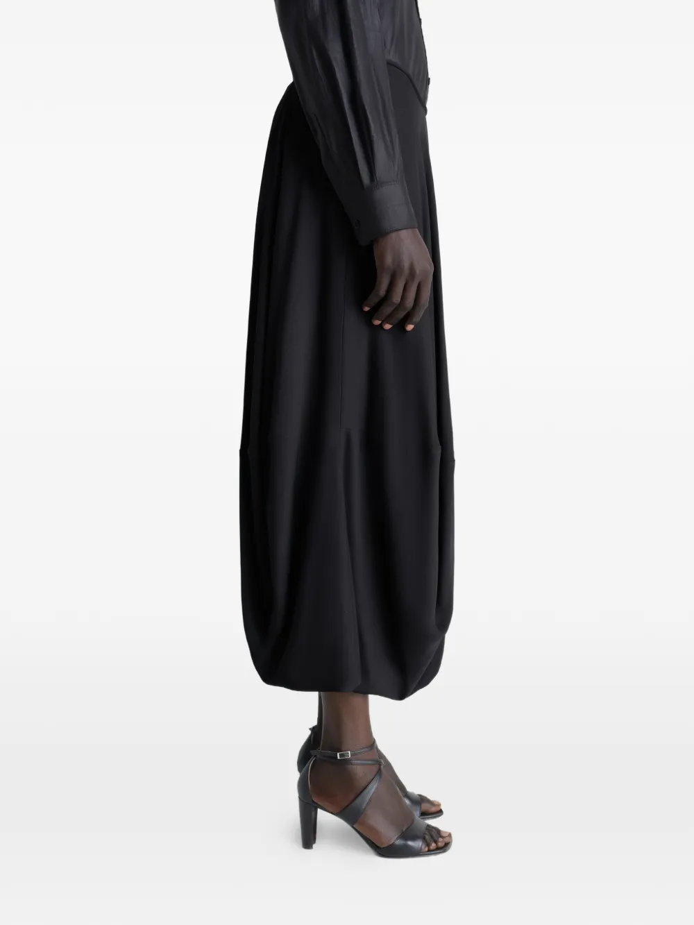 Black skirt, full body view