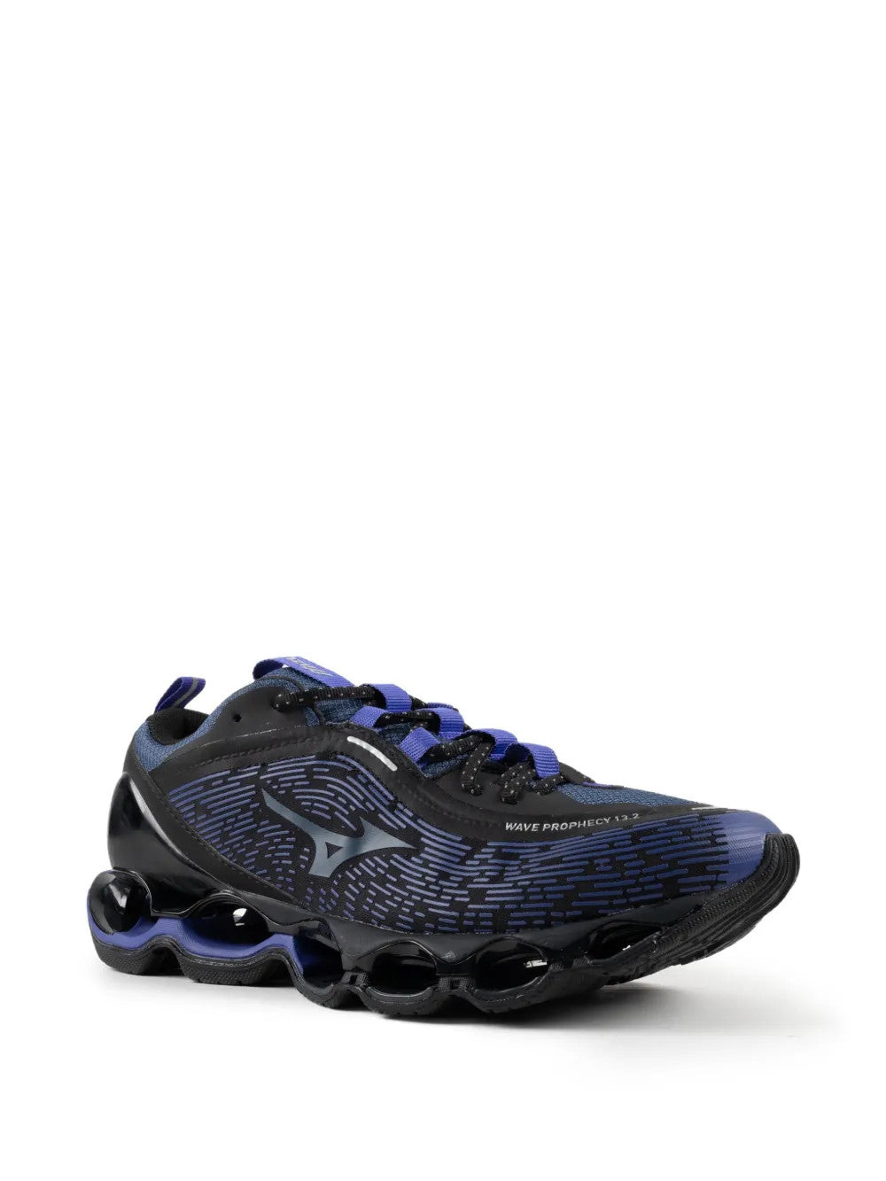 Blue shoes, front view