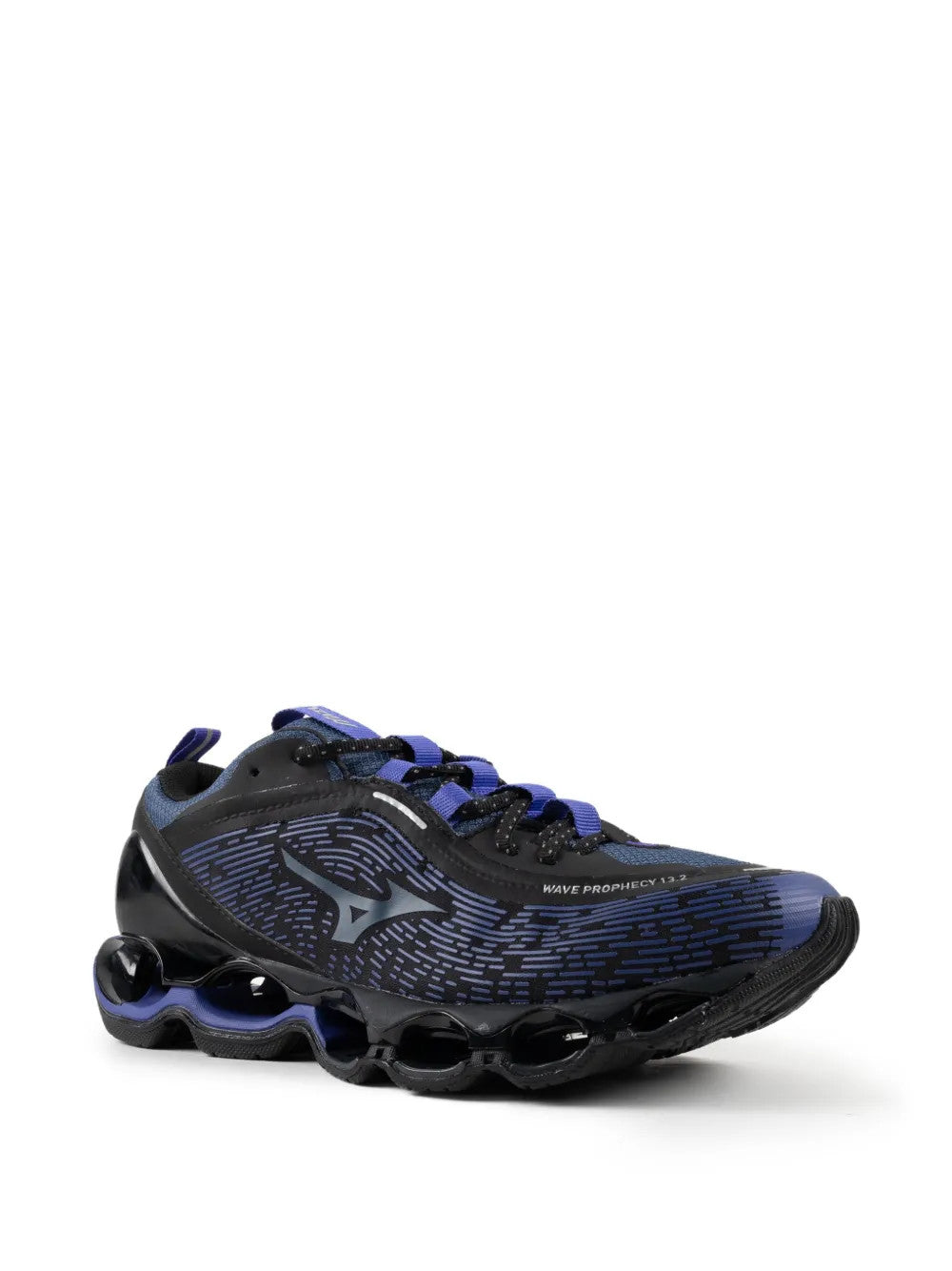 Blue shoes, front view