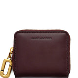 Burgundy accessories, front view