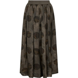 Grey skirt, back view