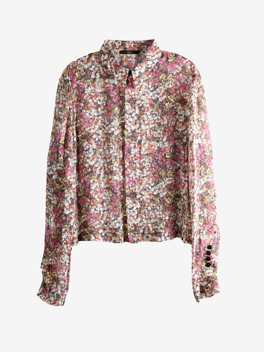 Pink shirt,front view