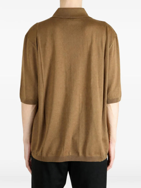 Brown top, full body view