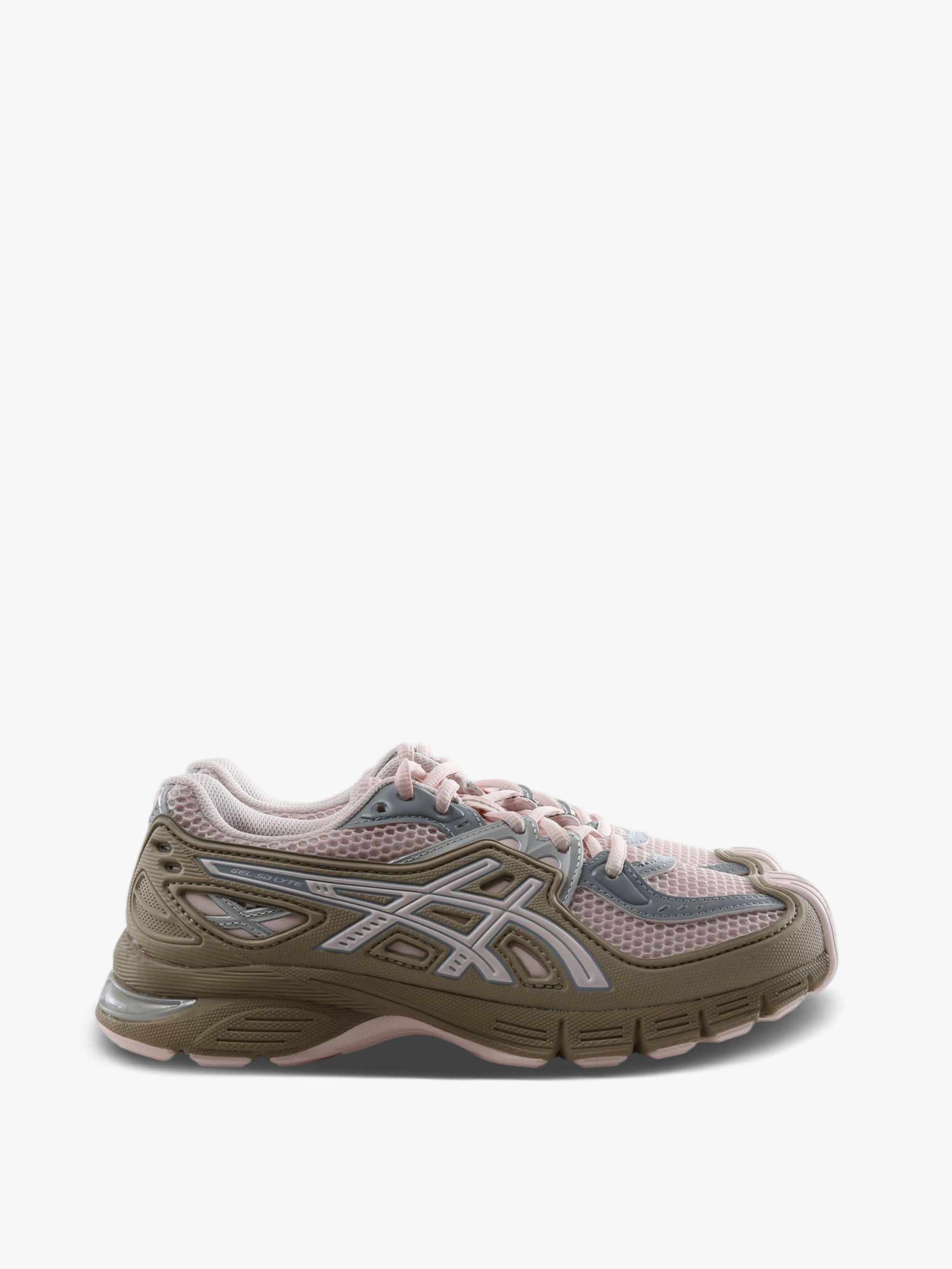 Pink shoes, front view