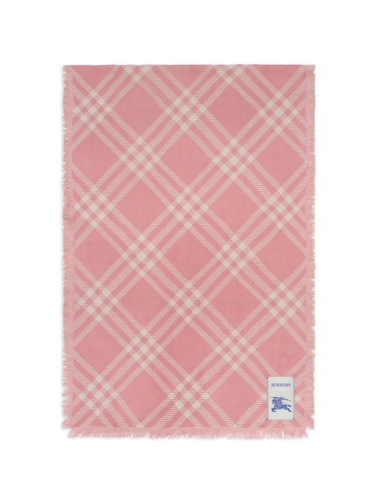 Pink scarf, front view