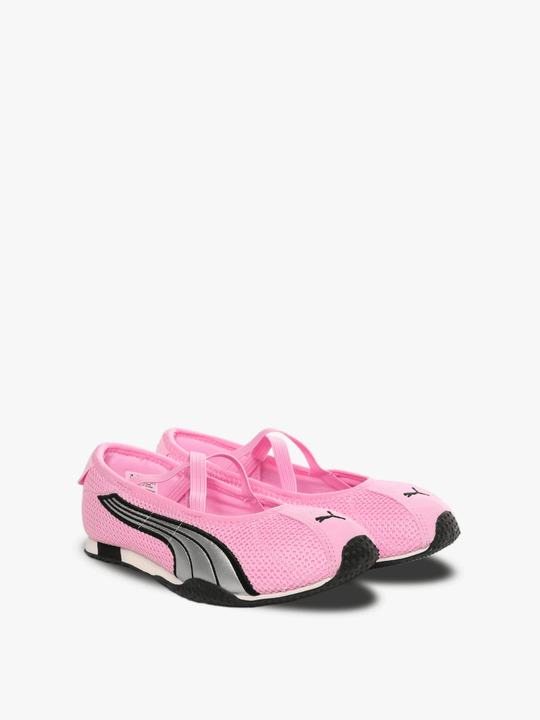 Pink sneakers,side view