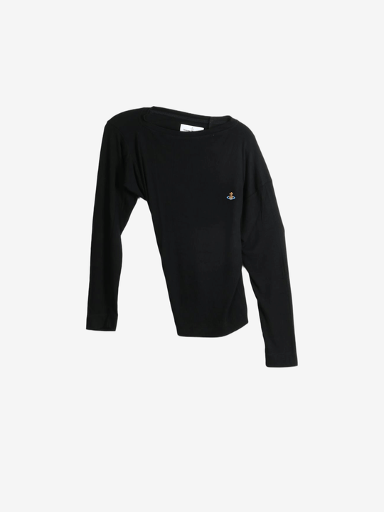 Black top, front view
