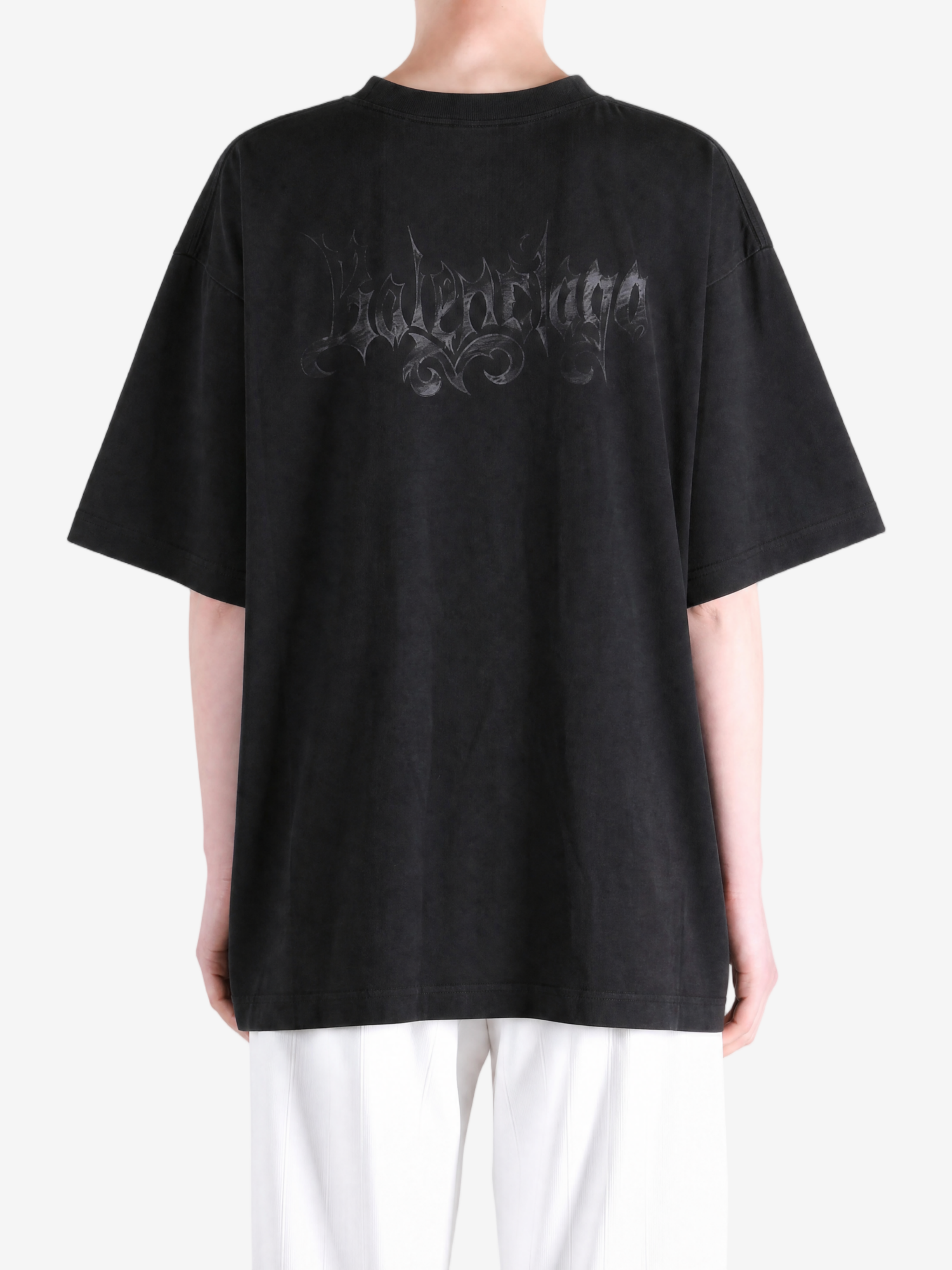 Black t-shirt worn by a person, showing the t-shirt fit