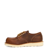 Brown boots, front view