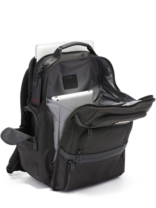 Black bag, side view