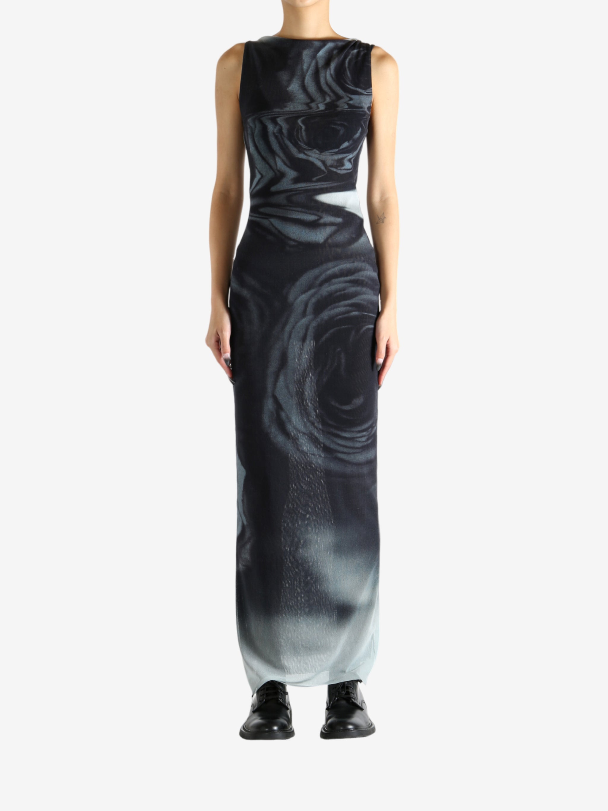 Grey dress,full body view