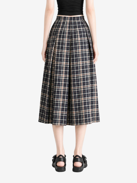 Navy skirt, full body view