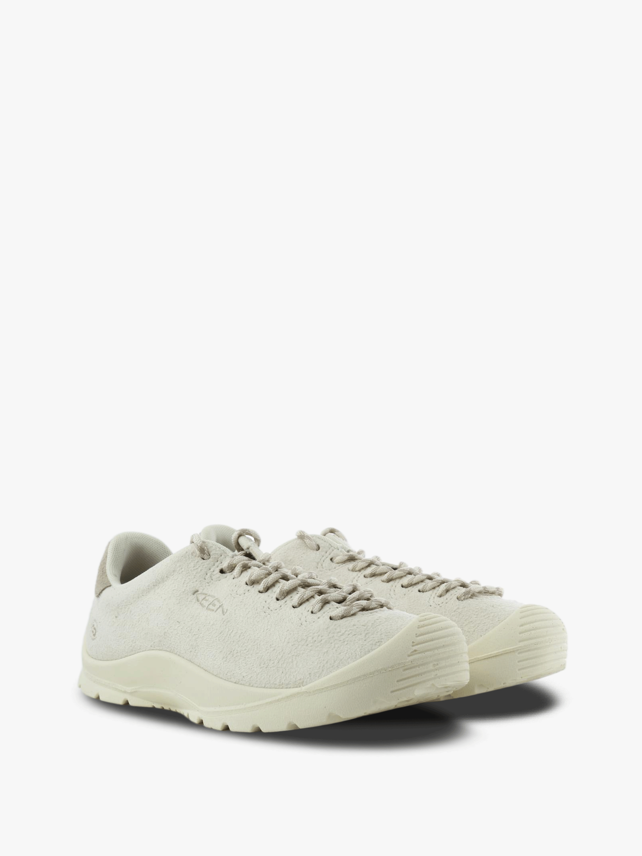 Tan shoes, front view