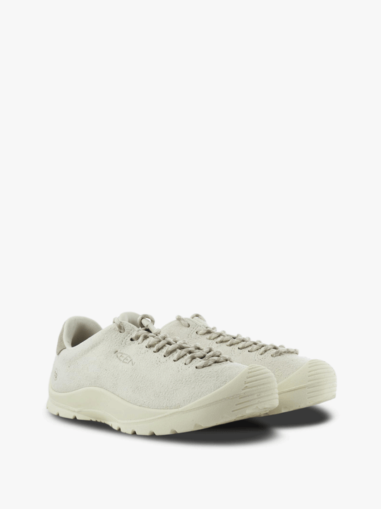 Tan shoes, front view