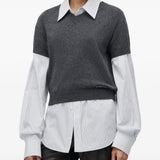 Grey shirt, front view