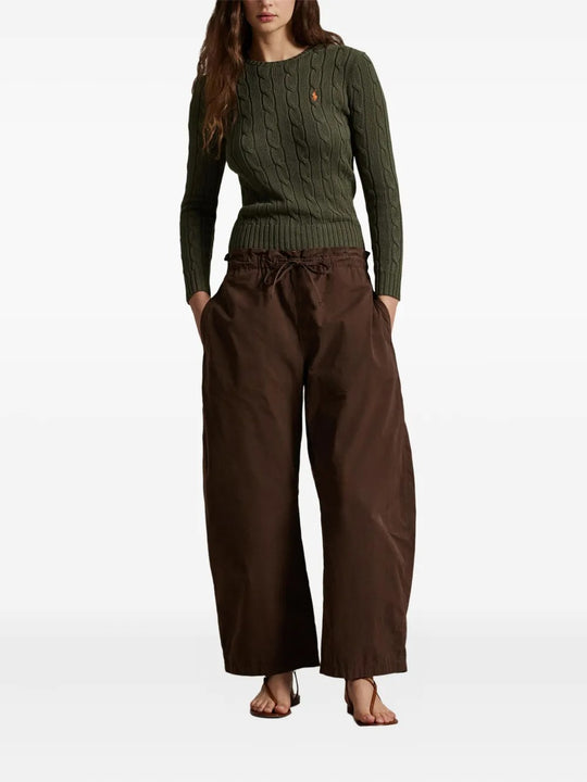 Green pullover, full body view