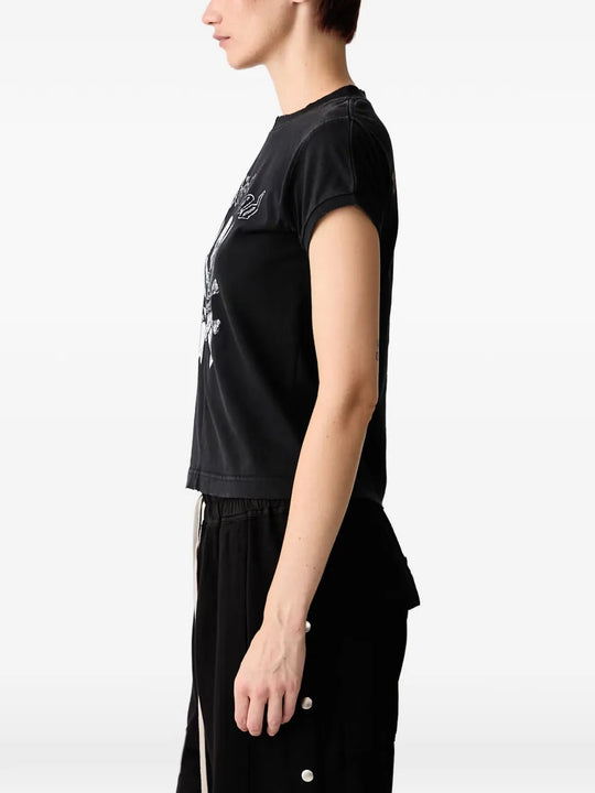 Black t-shirt, full body view