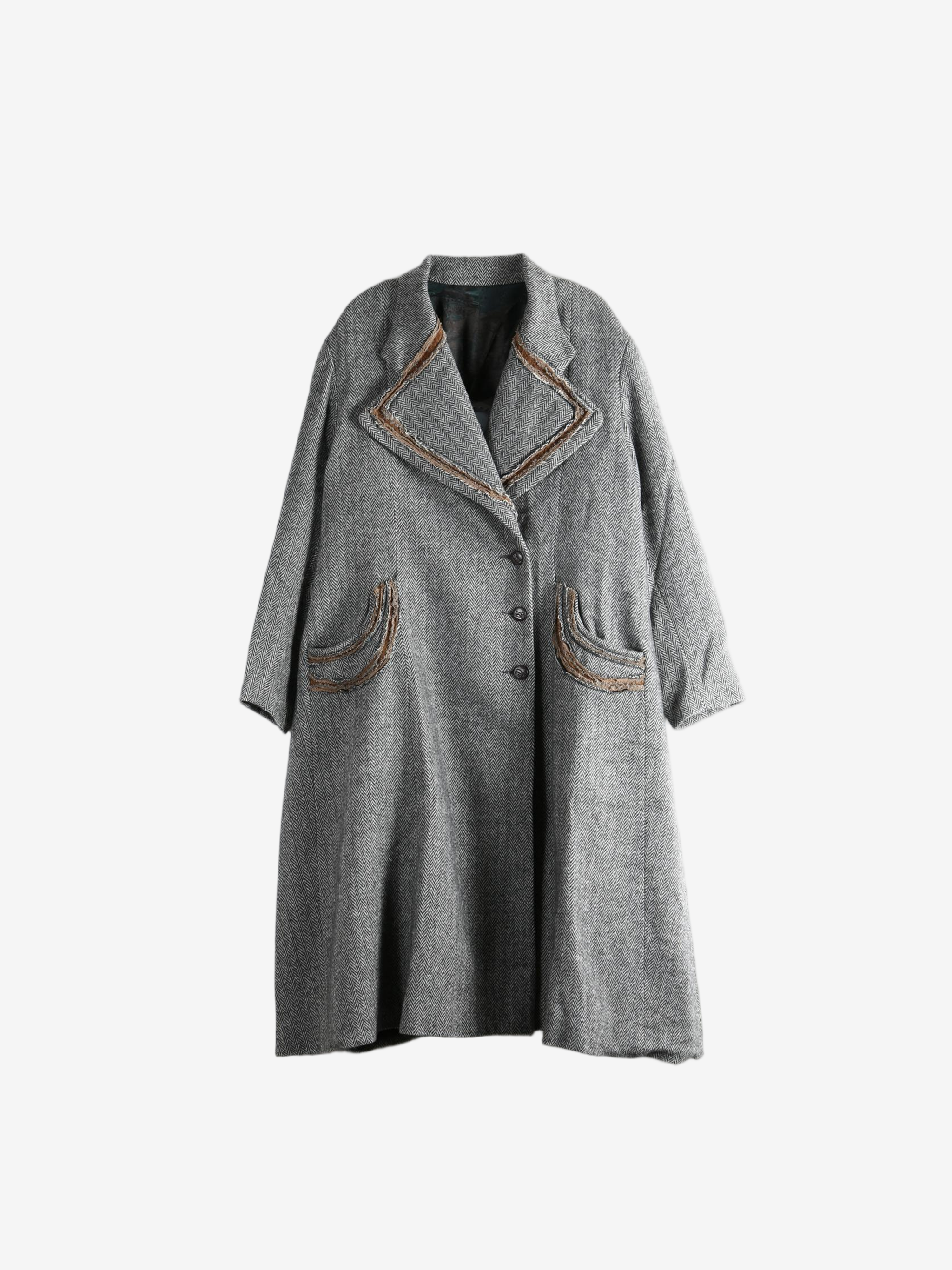 Grey jacket, front view