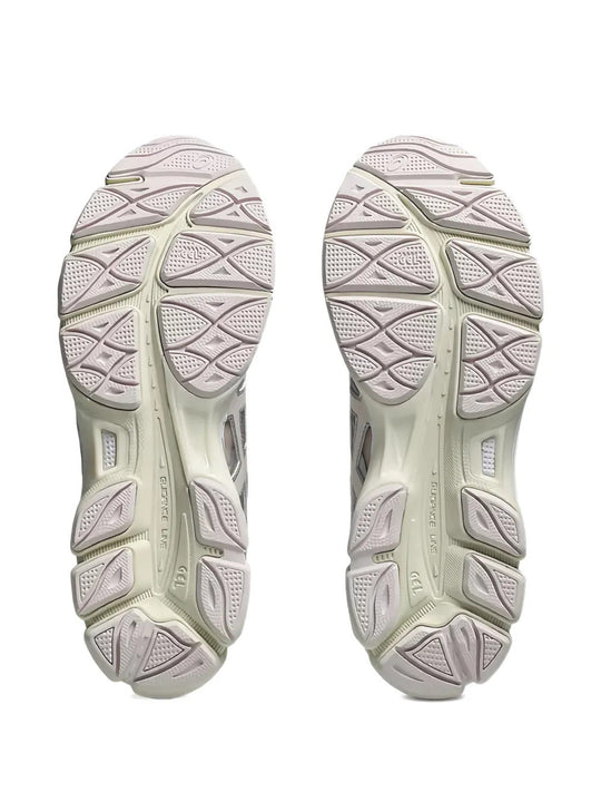 Close up of Pink shoes, showing detail