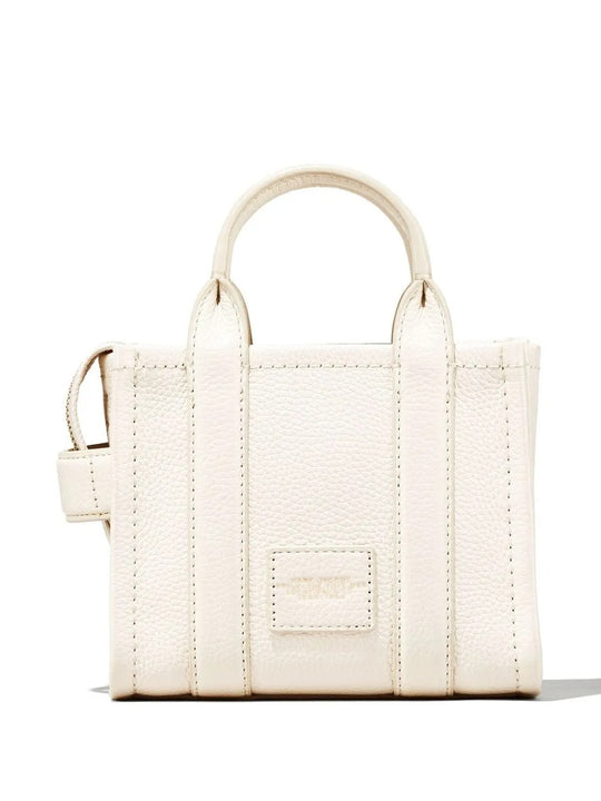 White bags,back view
