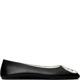Black flat shoe,front view