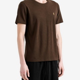 Brown t-shirt, full body view