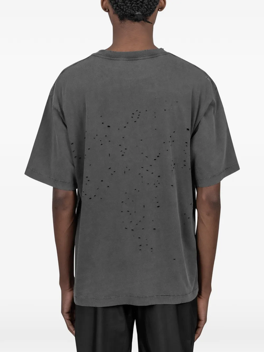 Grey t-shirt, full body view
