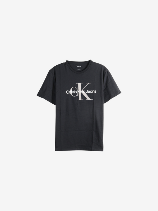 Black t-shirt, front view