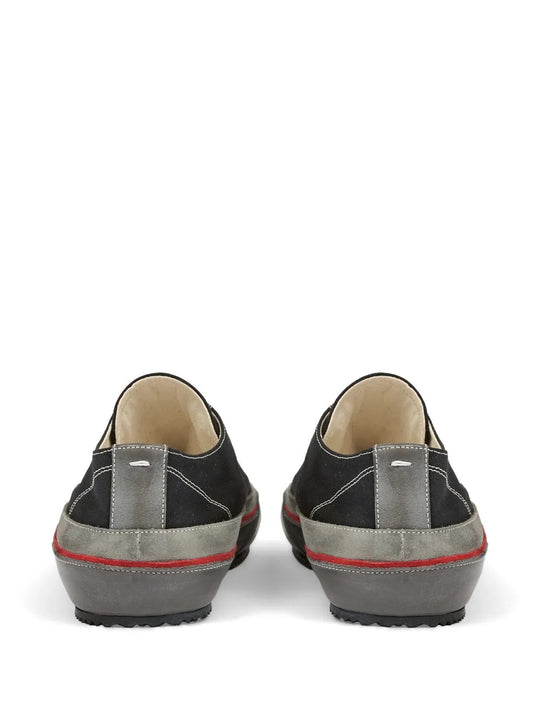 Black shoes, back view