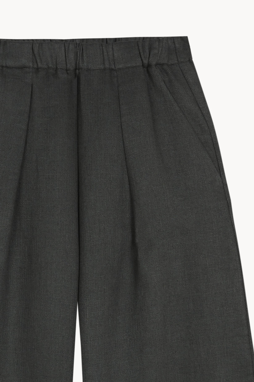 Grey pants, front view