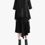 Black shirt, full body view