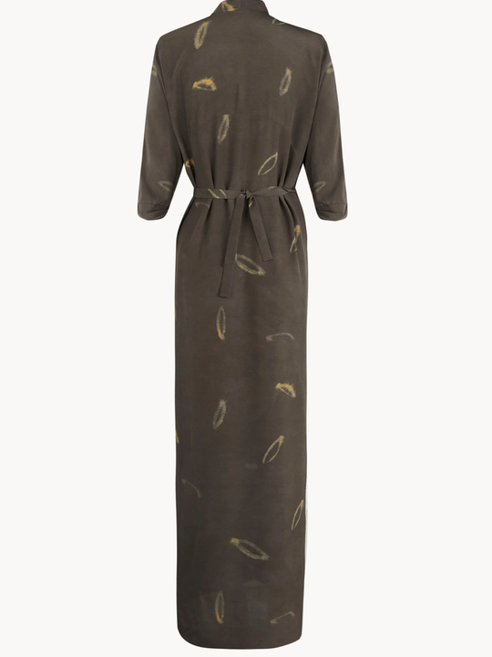 Brown dress, back view