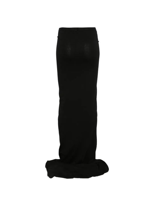 Black skirt, front view