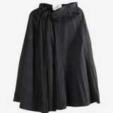 Black skirt, front view
