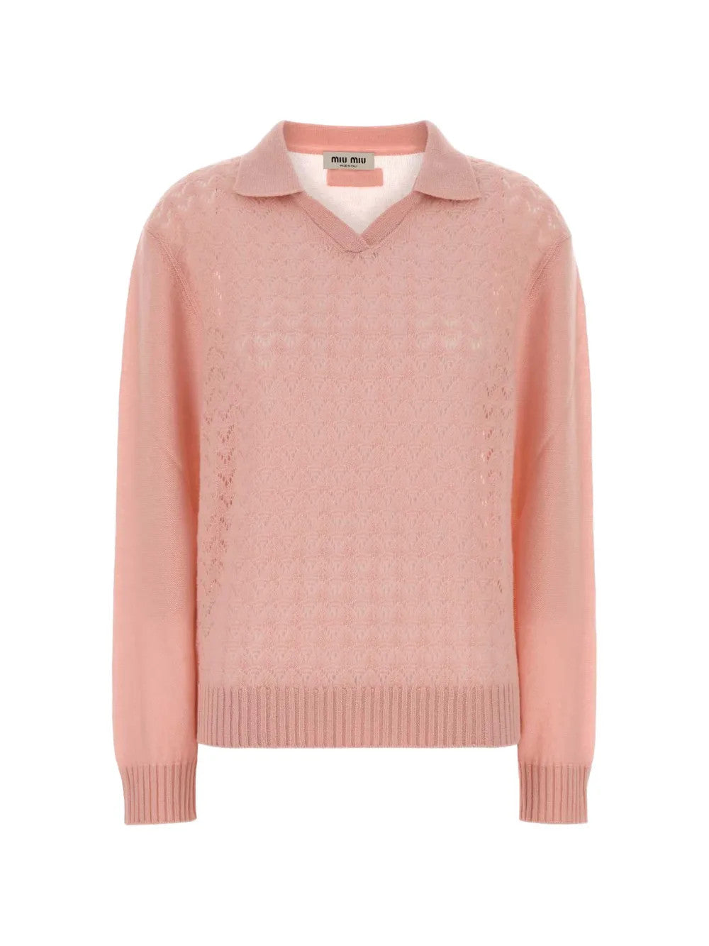 Pink knitwear, front view