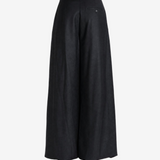 Black pants, full body view