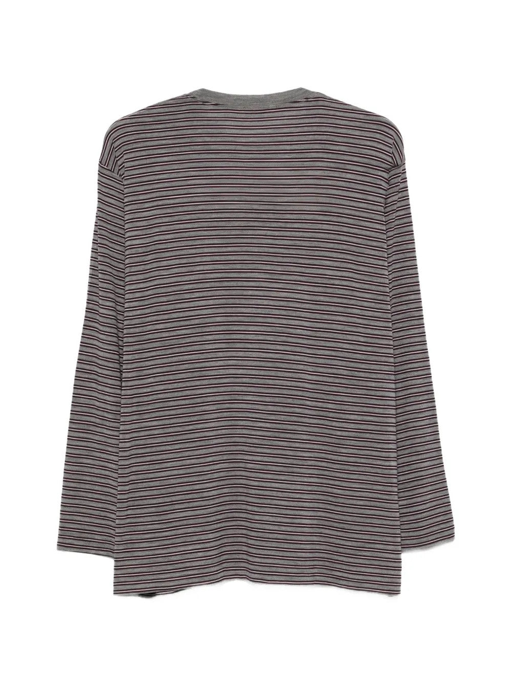 Grey t-shirt, back view