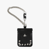 Black accessories, front view