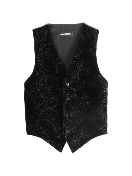 Black jacket, front view