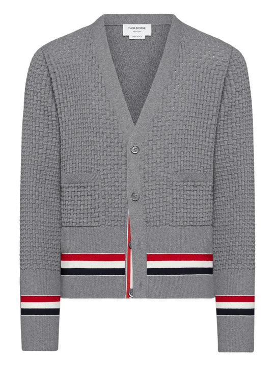 Grey knitwear, front view