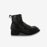 Black boots, front view