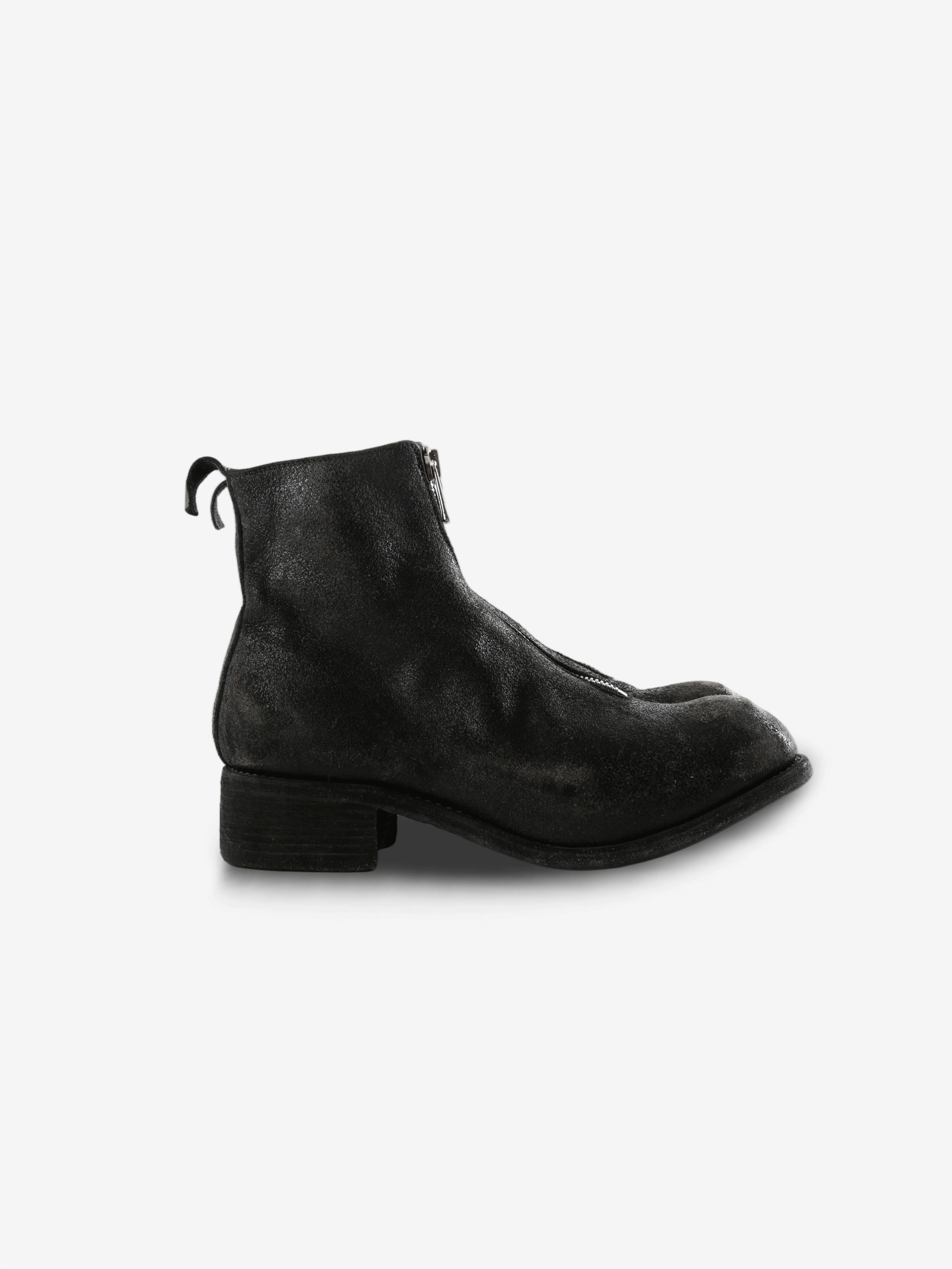Black boots, front view
