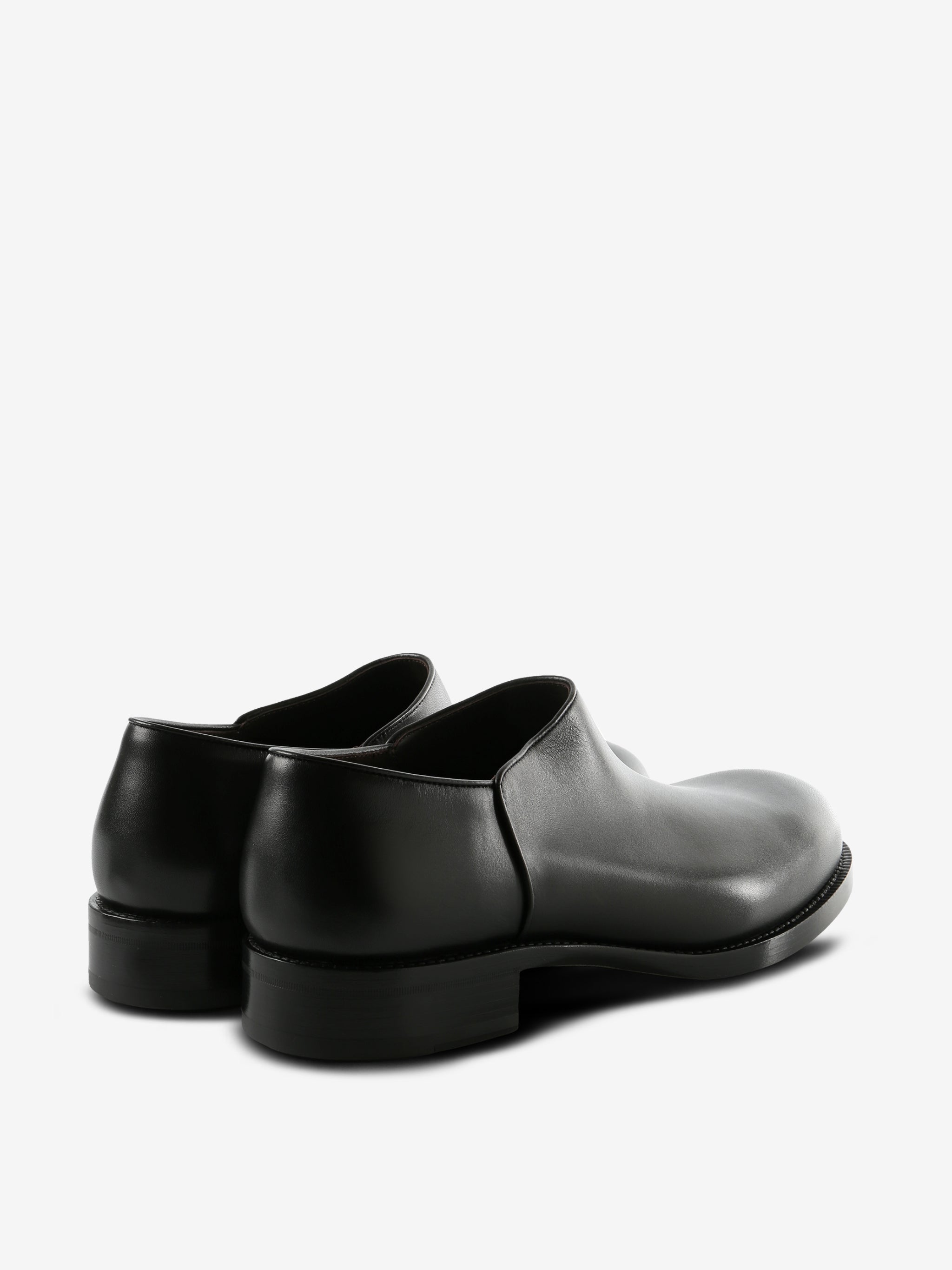 Black boot,back view