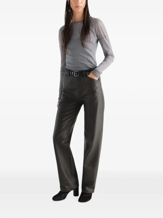 Grey top, full body view