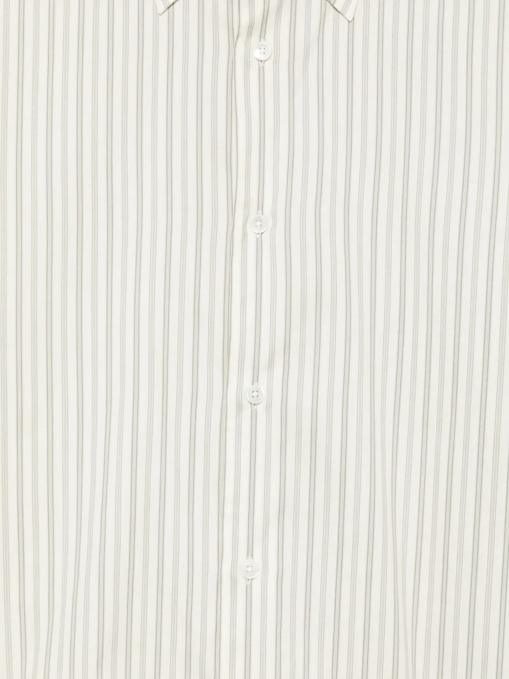 White shirt, front view