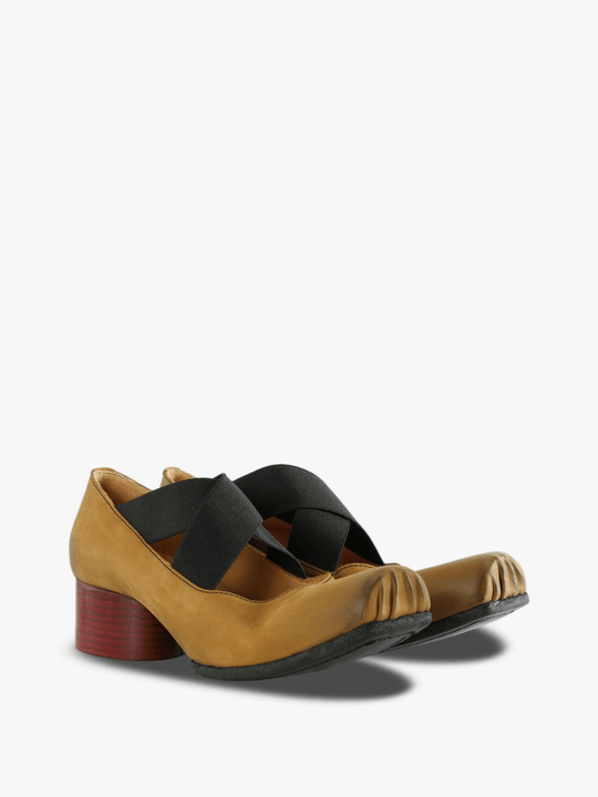 Tan shoes, front view