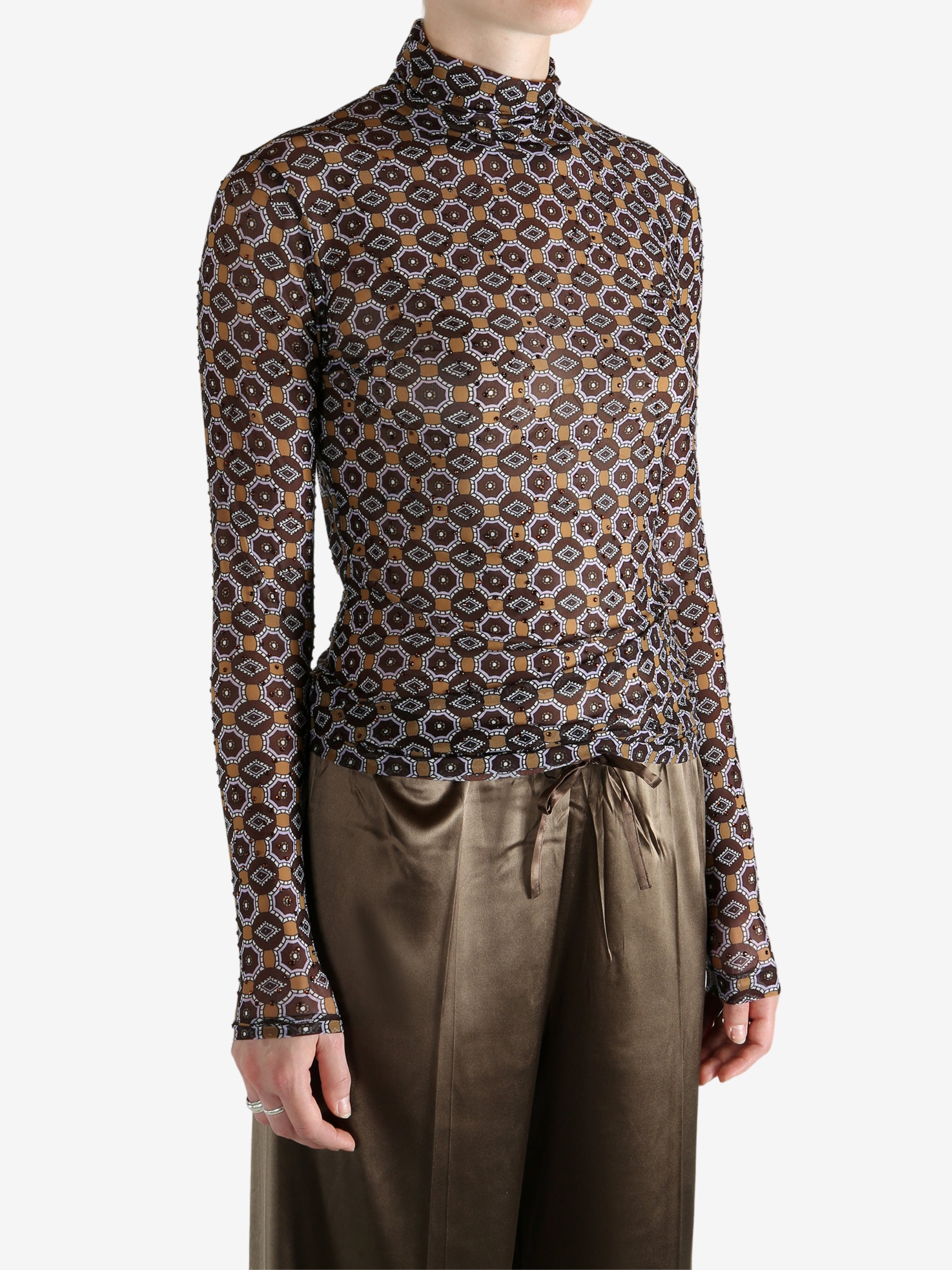 Brown Shirt worn by a person, showing the Shirt fit